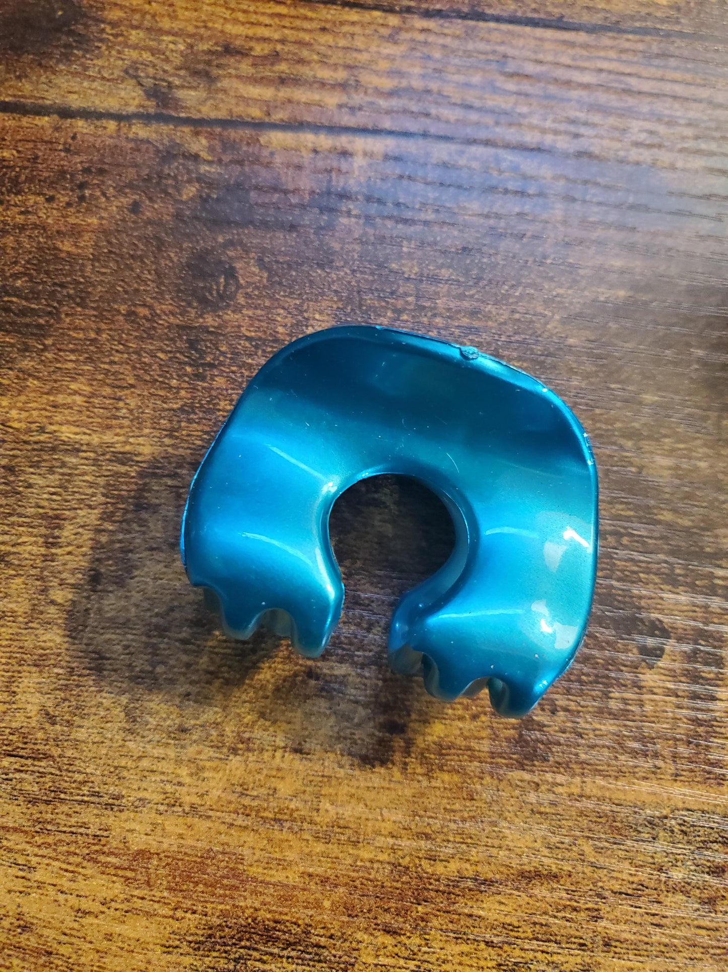 Teal Hair Claw