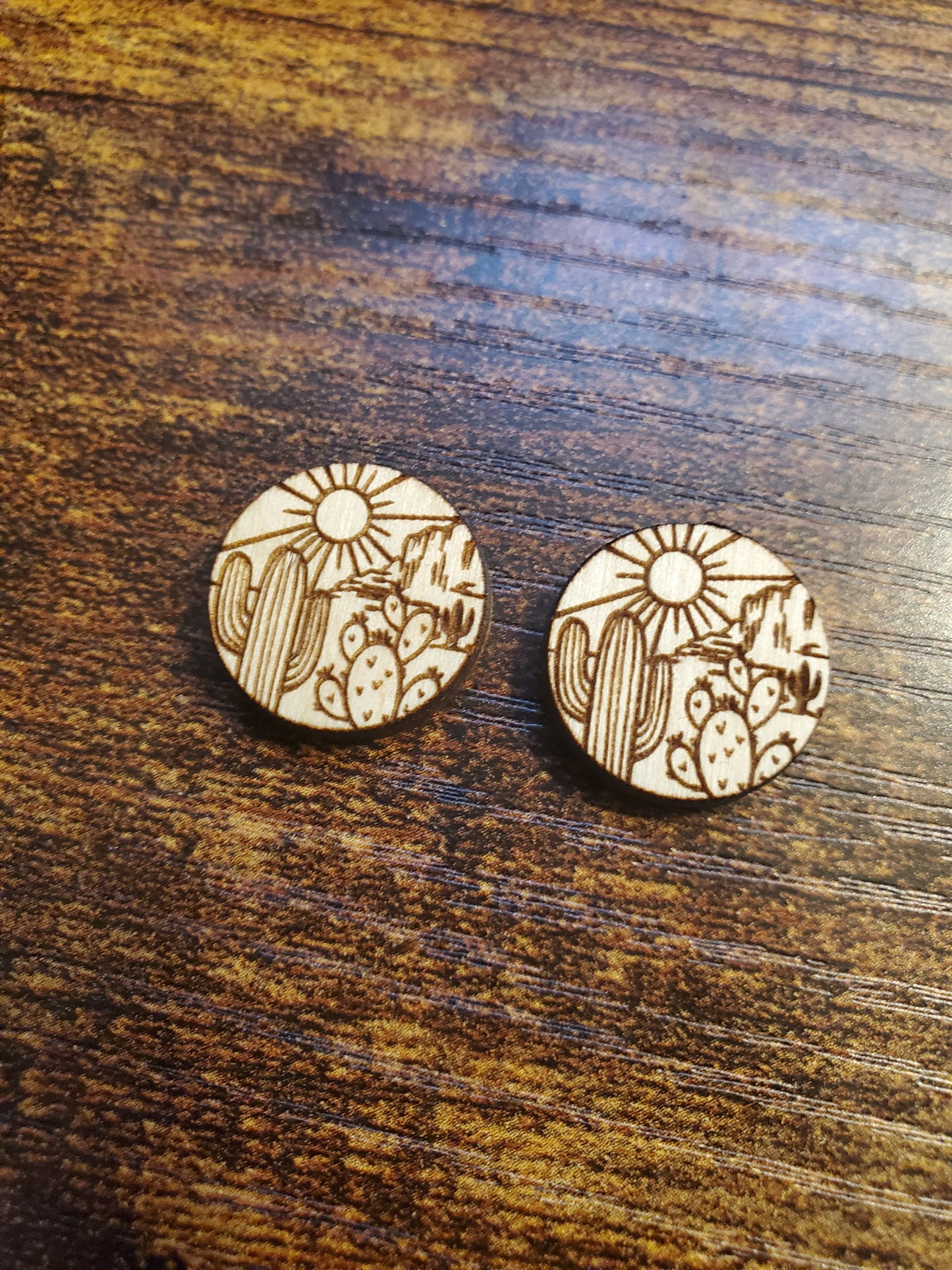 Desert Scene Wood Studs