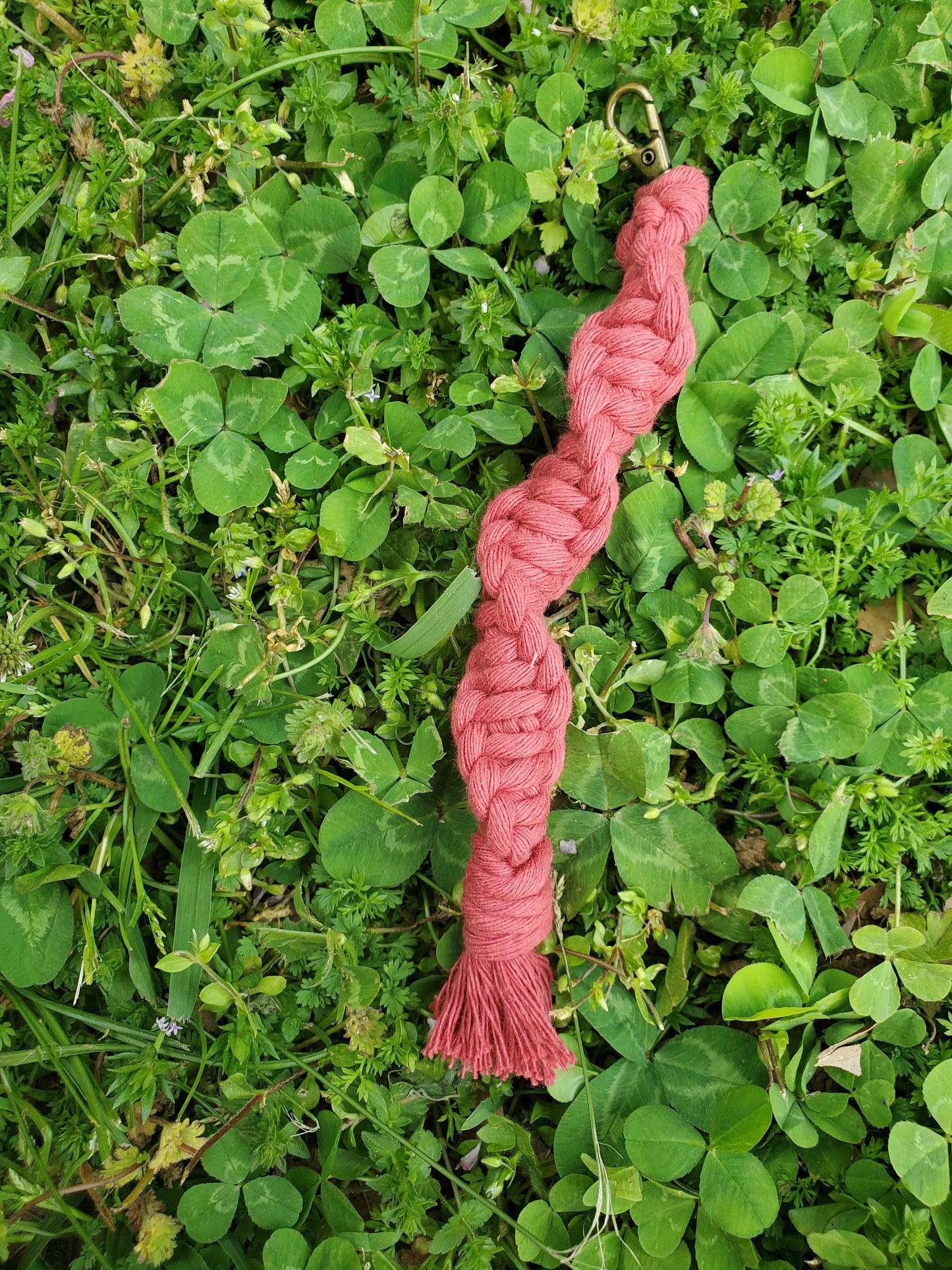 Amour Twisted Macrame Keychain