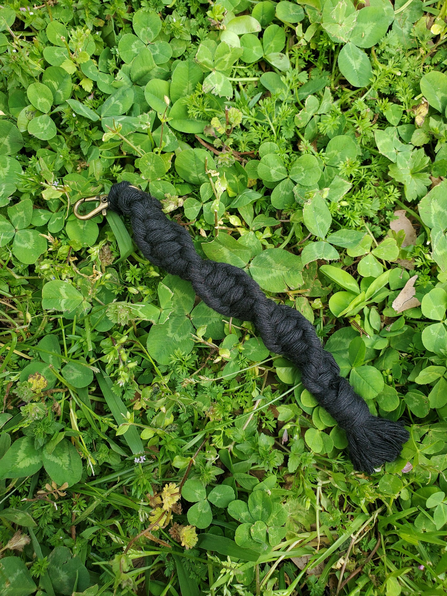 Black Twisted Macrame Keychain