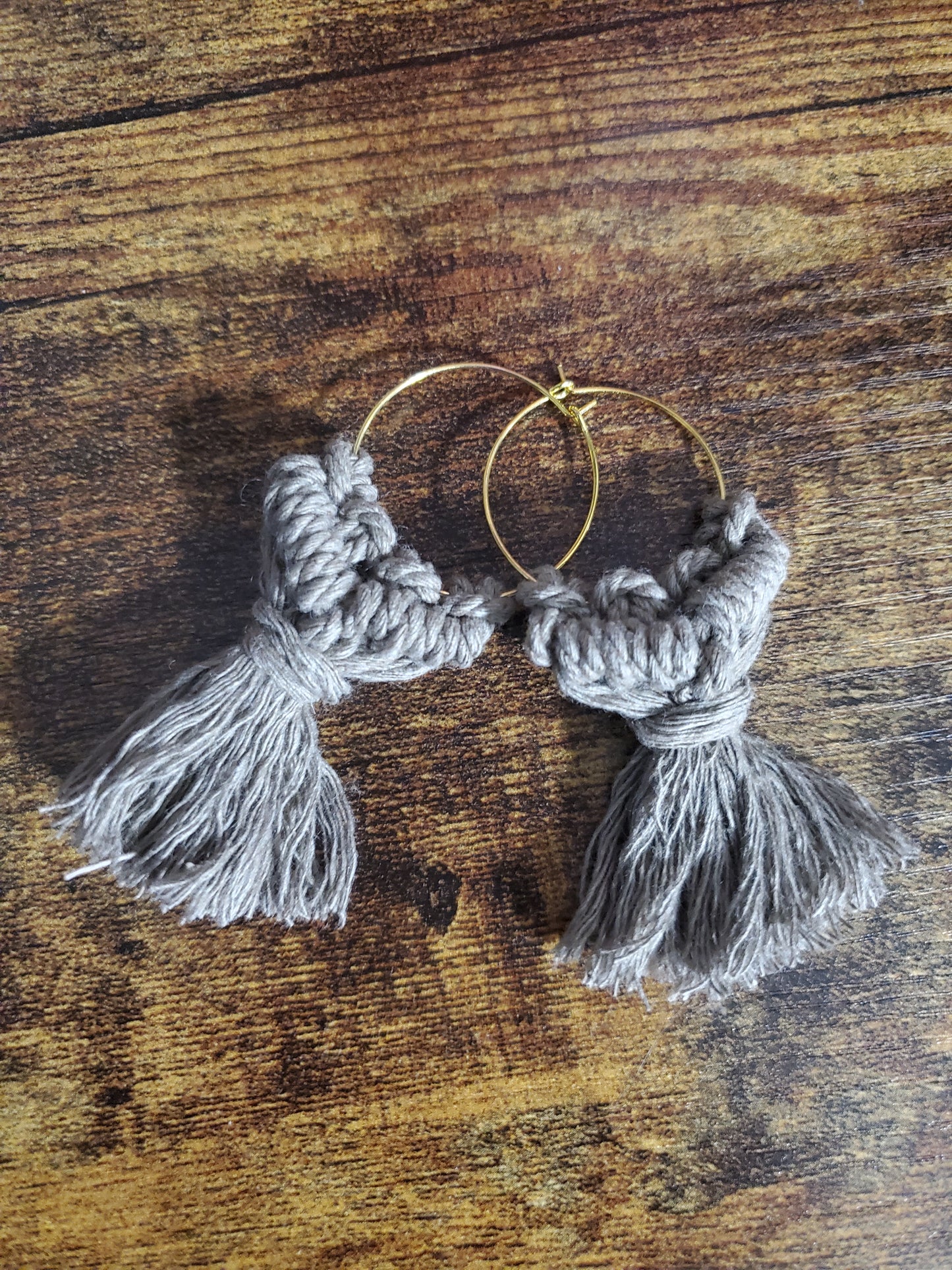 Taupe Fishtail Macrame Earrings