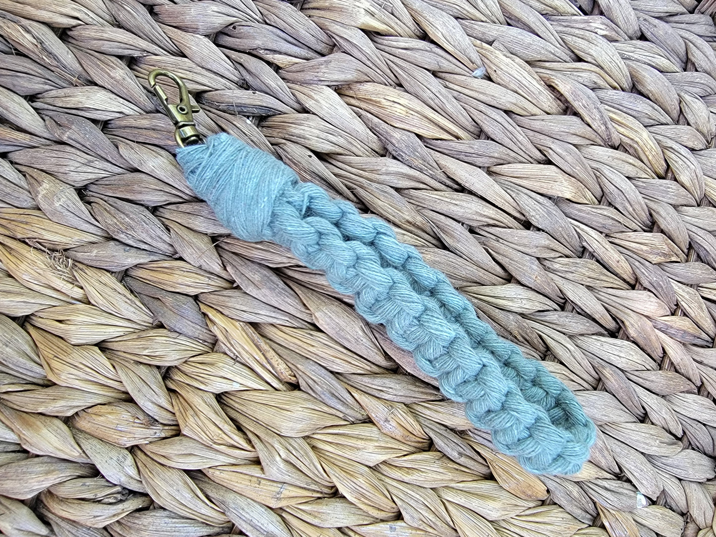 Heather Sage Macrame Keyfob