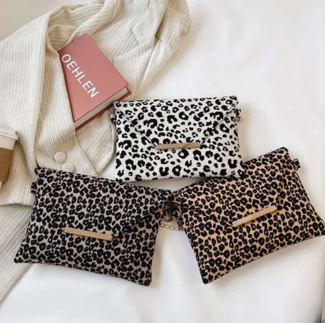 Gold Chain Clutch