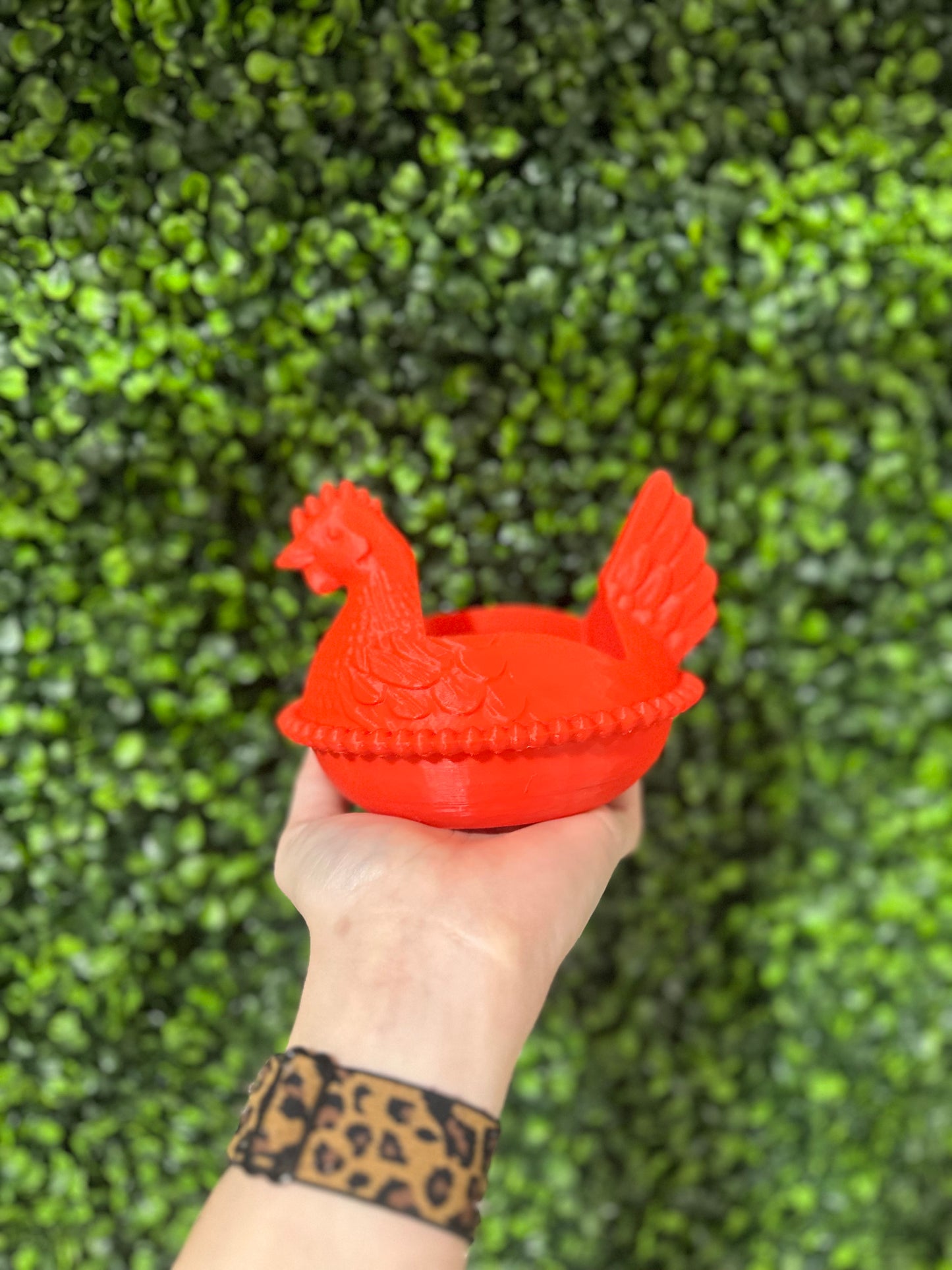 Hen On Nest Soap Holder - Red