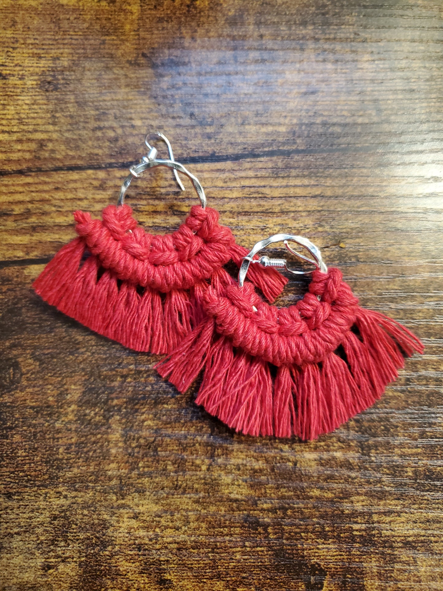 Red Small Flare Round Macrame Earrings