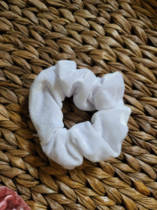 White Velvet Zipper Scrunchie